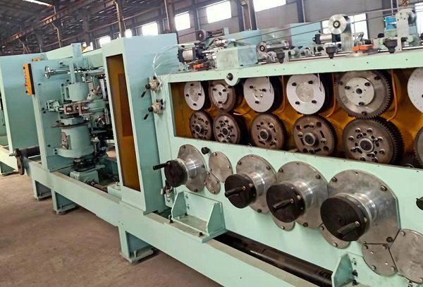 糊底機的安裝與調試方法